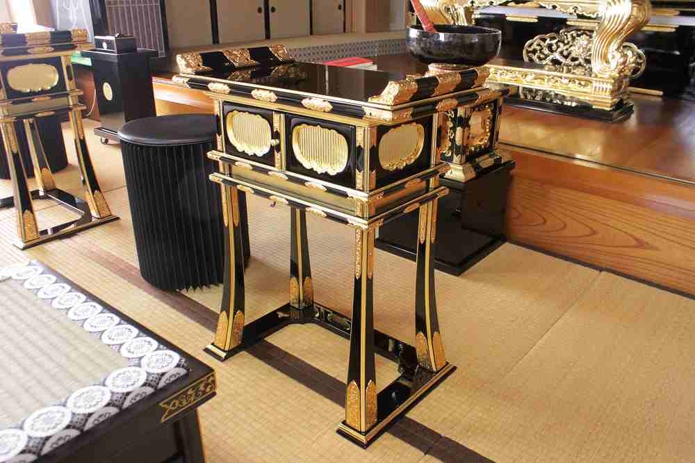 商品紹介｜背高経卓｜浄土真宗（西）｜ 春日卓・掛盤卓・経卓