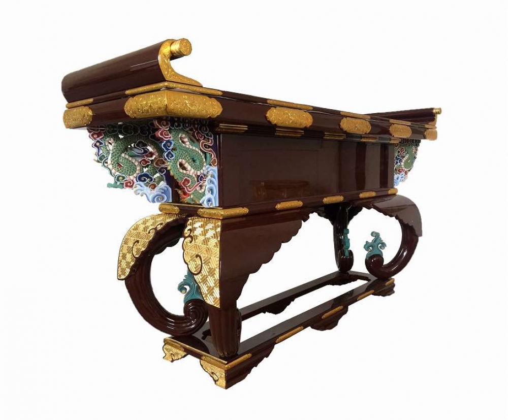 商品紹介｜浄土真宗（西）六鳥型前卓 うるみ塗｜浄土真宗（西）｜ 中尊 