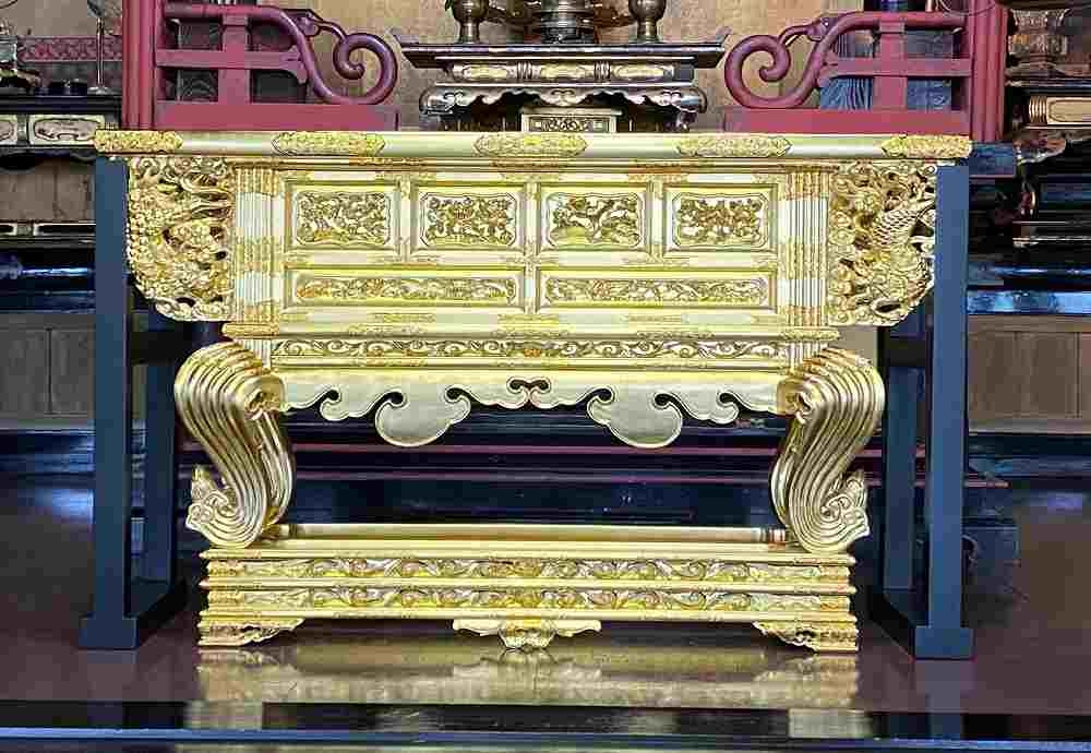 【超美品・お引き取限定】仏手テーブル 商品紹介｜水引枠｜浄土真宗（東）｜ 中尊前前卓・上卓｜喜昌は寺院用